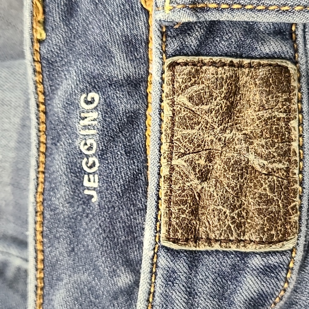 AMERICAN EAGLE VINTAGE 6x28 GIRLS WOMEN'S DENIM DISTRESSED STRETCH JEGING JEANS - Picture 8 of 8